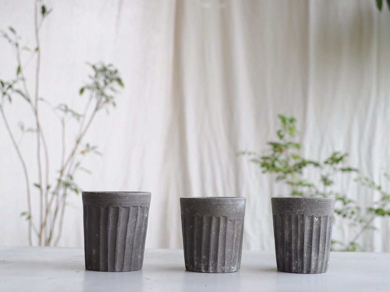 山口歴✖️YOON HYUP 限定30個　お香立て（陶器） A small pierced grey pottery tazza and cover, Dawenkou