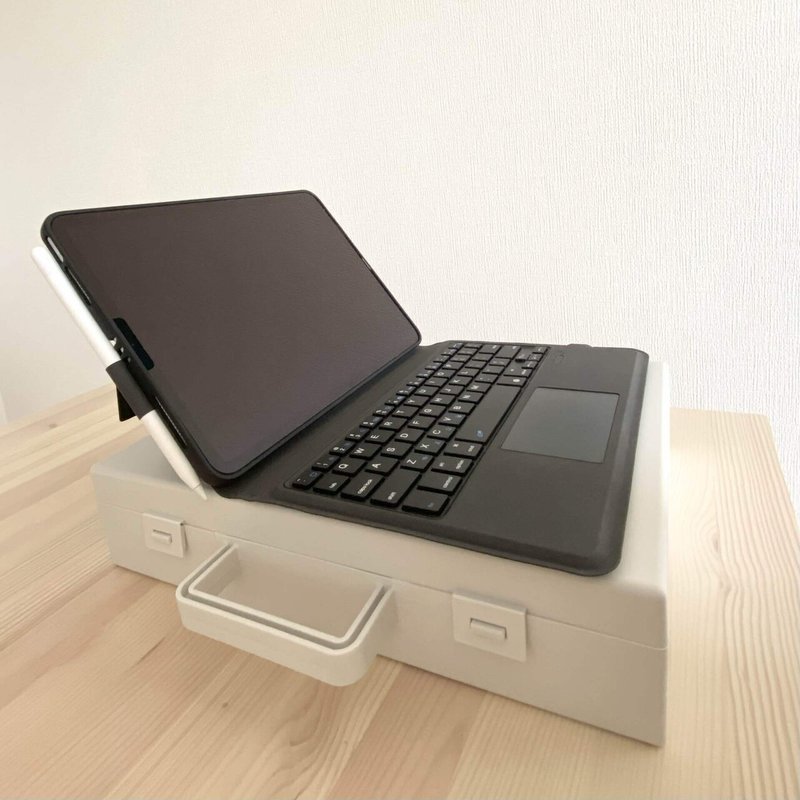 Ipadと周辺機器を収納する 無印良品 のうえ ミニマリスト Note Ipadと周辺機器を収納する 無印良品 のうえ ミニマリスト Note