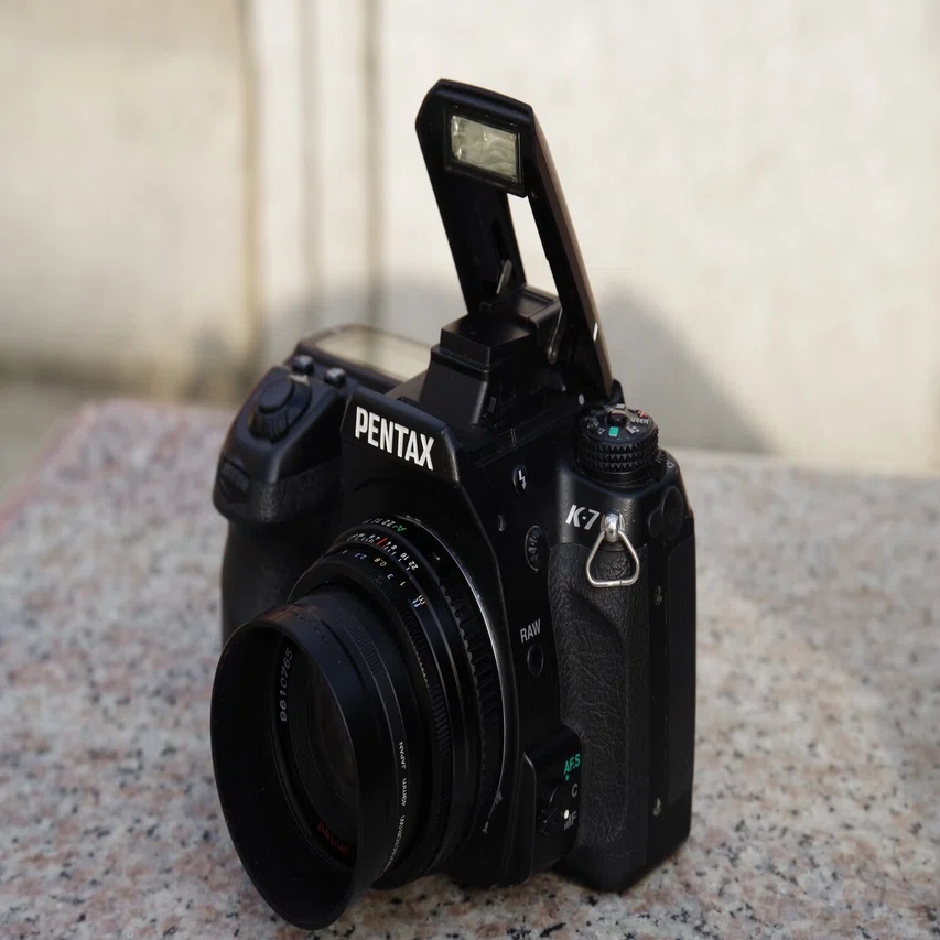 PENTAX K-7レビュー：2021年に2009年のカメラを使ってみる｜タロス