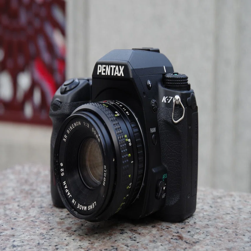 PENTAX K-7レビュー：2021年に2009年のカメラを使ってみる｜タロス