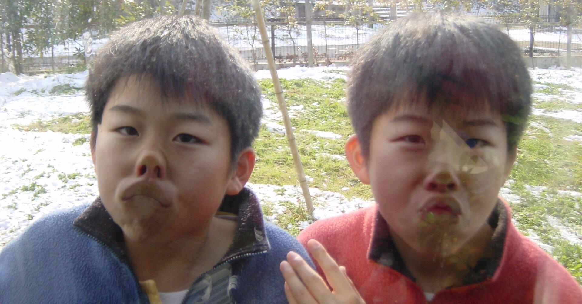 自閉症の兄を持つ一卵性の双子が 30歳になって届いた 母からのワード文書 ヘラルボニーマガジン Note 自閉症の兄を持つ一卵性の双子が 30歳になって届いた 母からのワード文書 ヘラルボニーマガジン Note