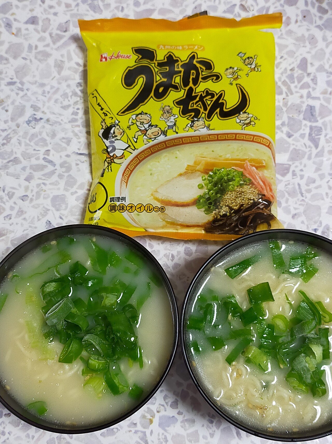 今日のはんぶんこ ɔ C うまかっちゃん コレ 思い出の九州の味なんだ 艸 むすめちゃんも食べる 初めて見た ゚d゚ 豚骨だね じゃ 今日は ままのすけ 顔文字エッセイスト Note 今日のはんぶんこ ɔ C うまかっちゃん コレ 思い出の九州の味なんだ 艸 むすめちゃんも食べる 初めて見た ゚d゚ 豚骨だね じゃ 今日は ままのすけ 顔文字エッセイスト Note
