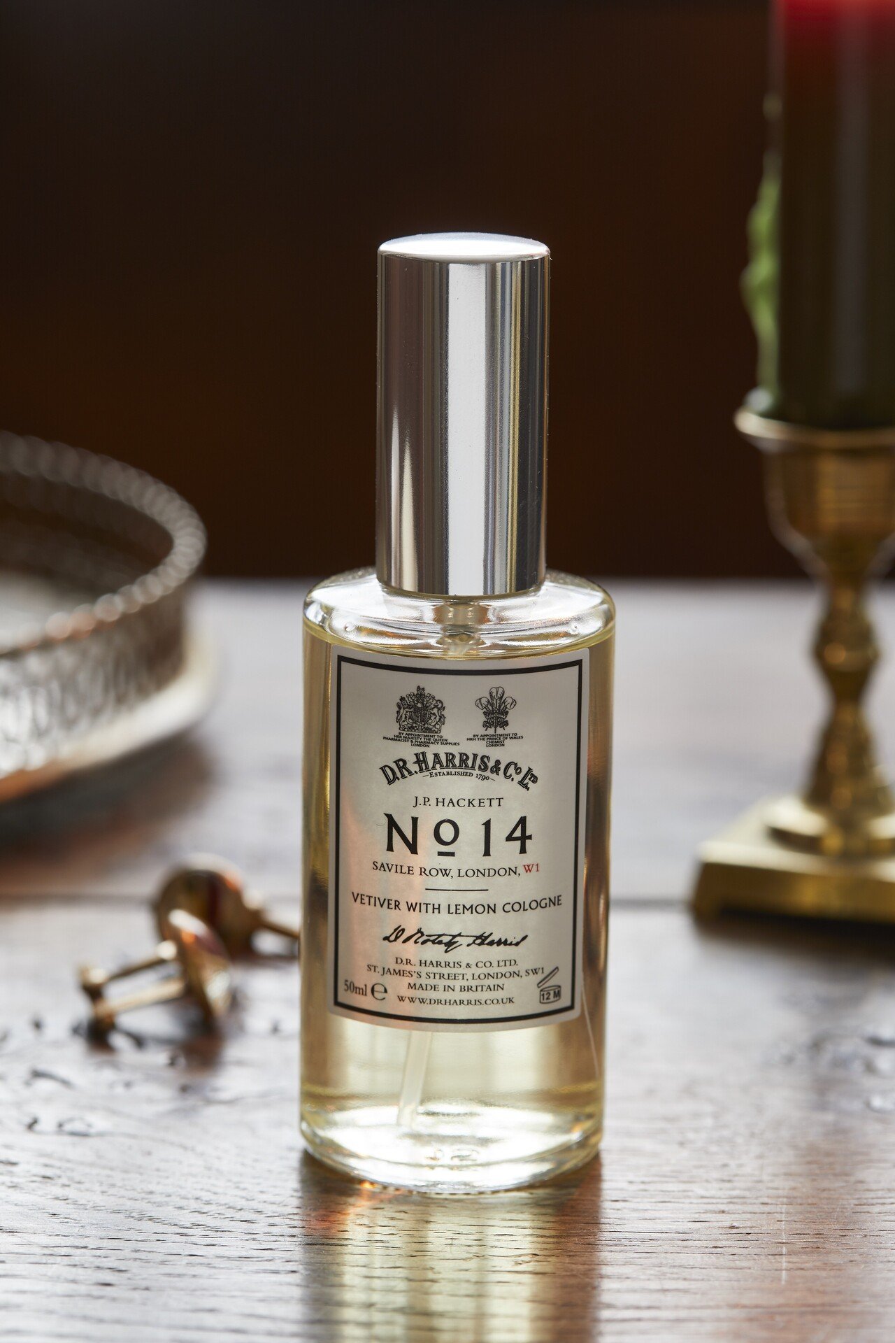 毎日のこだわり】イギリス生まれの本格派D.R.HARRIS オーデコロン【No