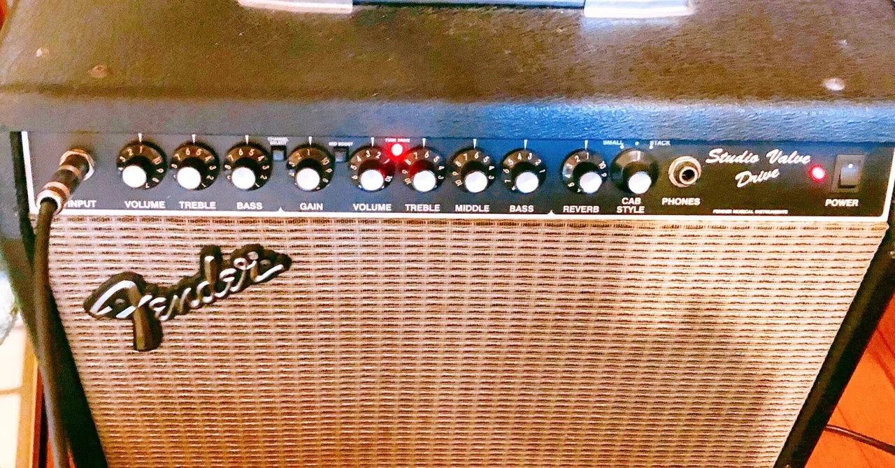 FENDER JAPAN SVD-20CE｜グレッチ兄さん