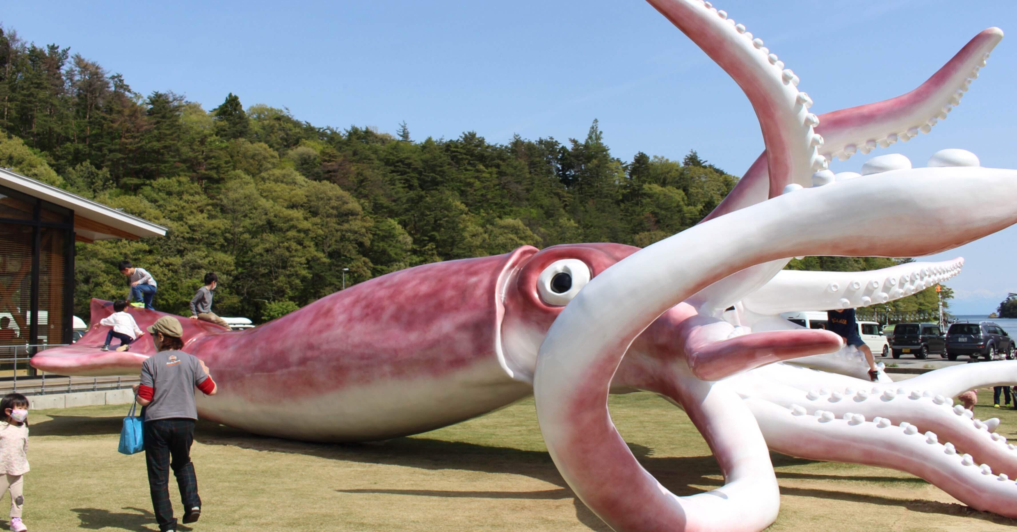 話題の巨大イカモニュメントを見てきた（石川県能登町）｜ちた