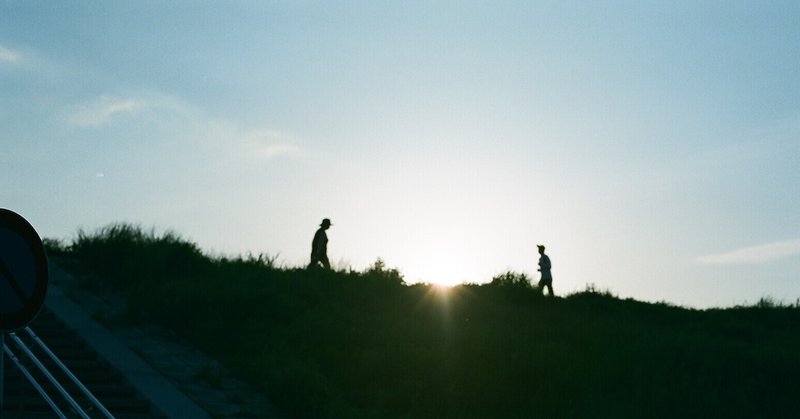 「他者のまなざし」は地獄にもなり、救いにもなる。映画『朝が来る』を観てかんがえたこと。