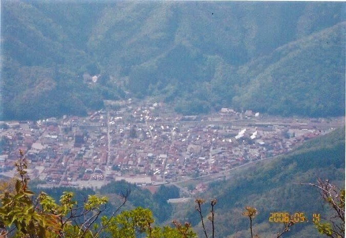 青野山　山頂～真下に見える津和野の街