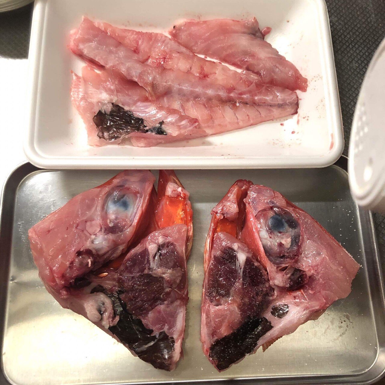 スーパーにアラがあったら迷わず買って もう怖くない 酒蒸しとあら汁の作り方 古谷 真知子 Note スーパーにアラがあったら迷わず買って もう怖くない 酒蒸しとあら汁の作り方 古谷 真知子 Note
