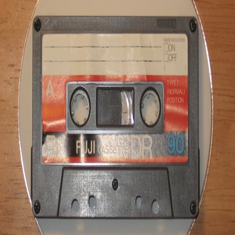 復権するカセットテープの音楽に、わたしたちは何を聴いているのか 