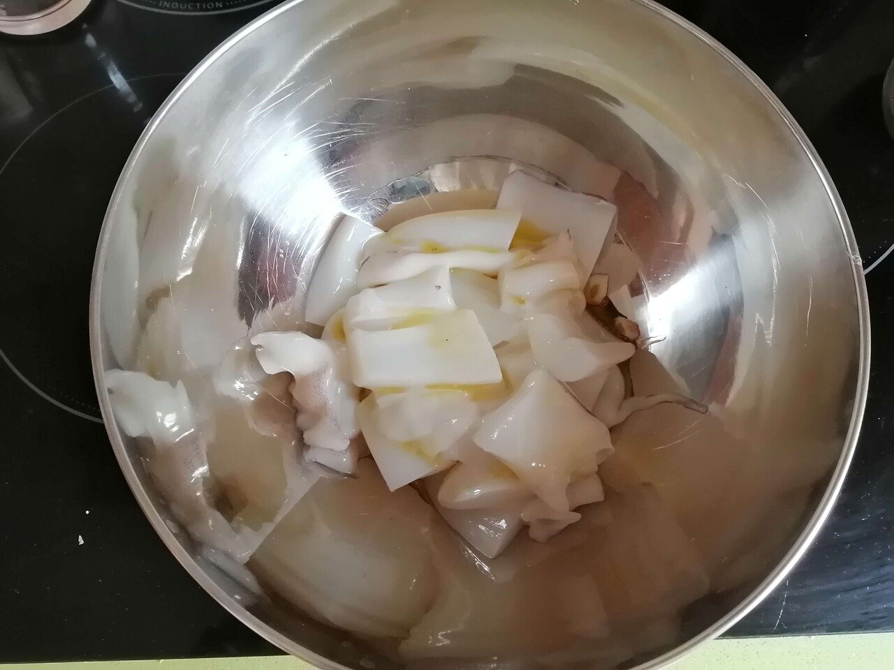スペインのお魚屋さんハック】Sepia（コウイカ）のオーブン焼き
