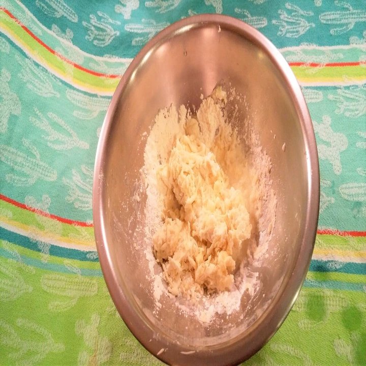 はじめよう親子遊び 誰でもできる 小麦粉粘土 の作り方と遊び方 しみずみえ 親子あそびの専門家 Note