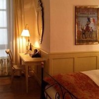 生きるべきか死ぬべきか それは誤訳だ ハムレット の 例の箇所 について 透明なシェイクスピア 2 実村 文 Theatre Unit Sala Note