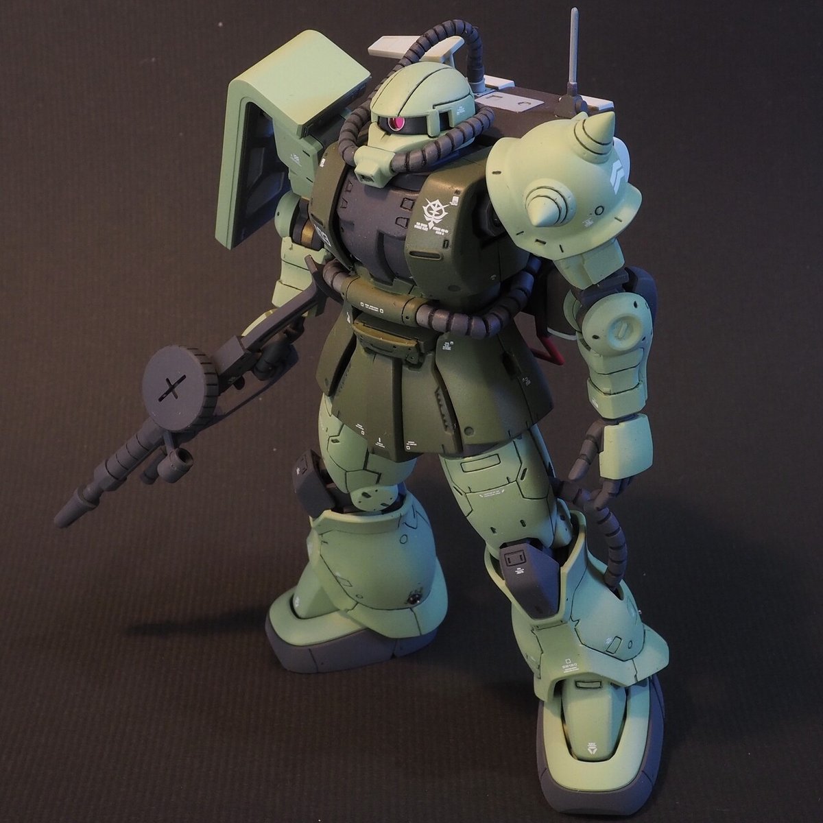 HGUC 1/144 ザク マインレイヤー 全塗装　完成品 ザクマインレイヤー：40年前のキットが息を吹き返す瞬間