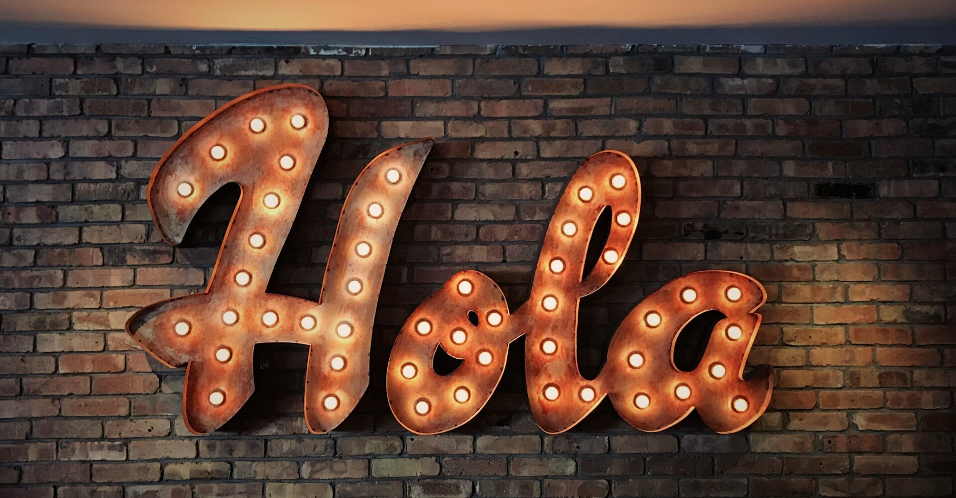 ダーリンはスペイン人 国際恋愛では告白がない デーティング期間は Anna 恋愛 国際恋愛カウンセラー Note