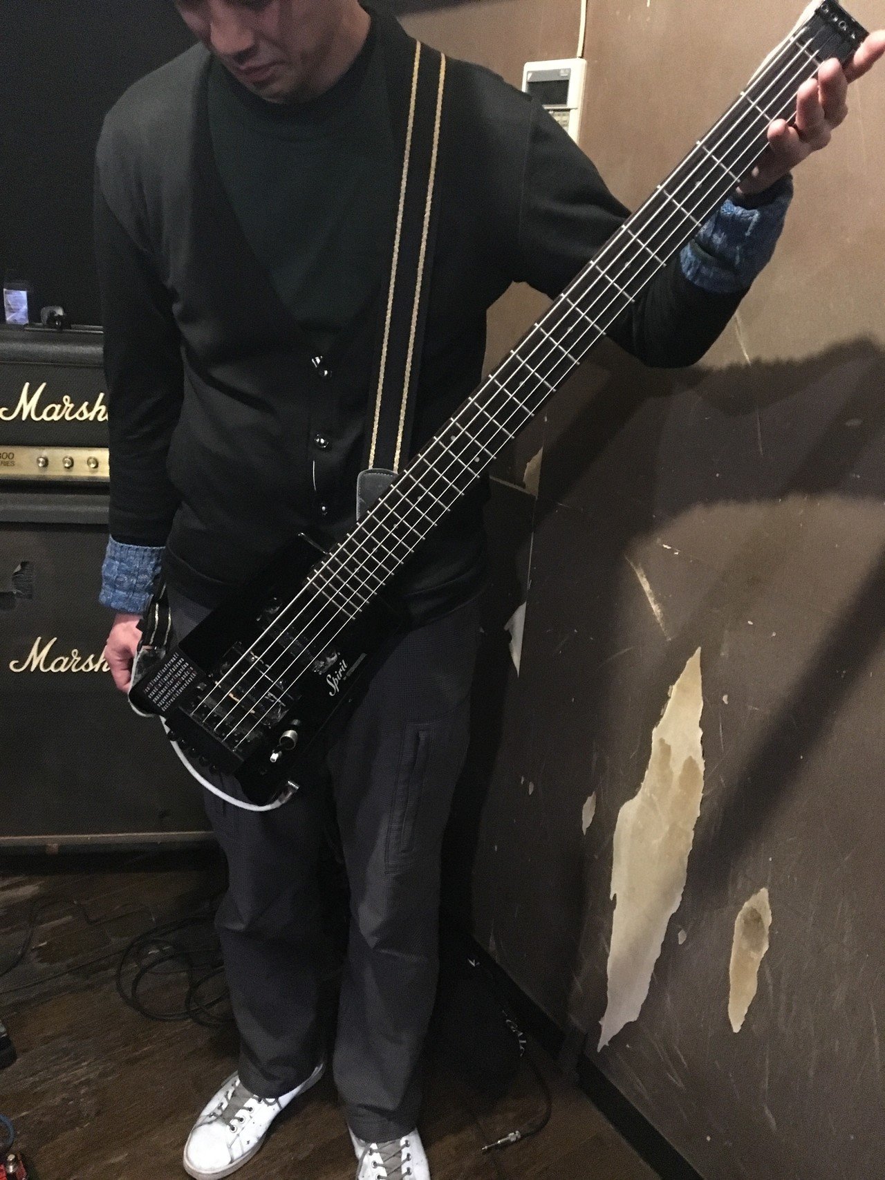 【そこそこ美品】ギターバイオレンス・WIT-5 そこそこ美品】ギターバイオレンス・WIT-5