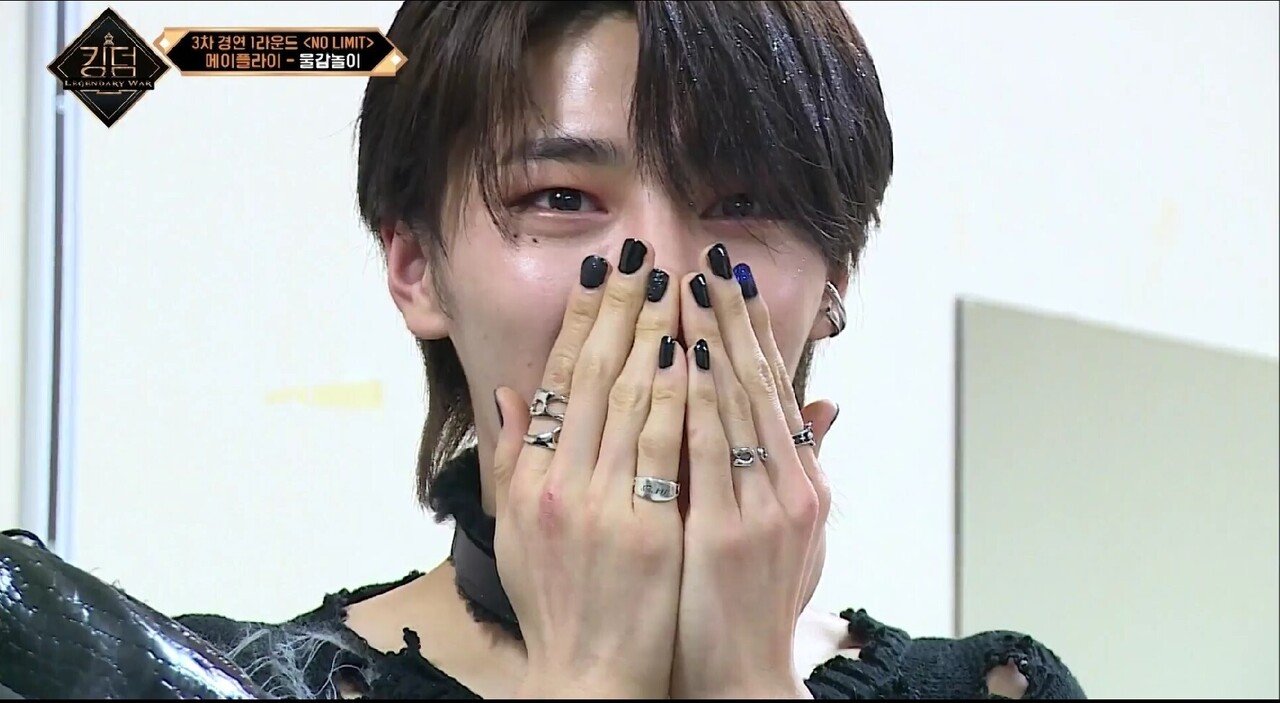 スキズ アイエン着用リング straykids スキズ アイエン 着用 ロザリオリング