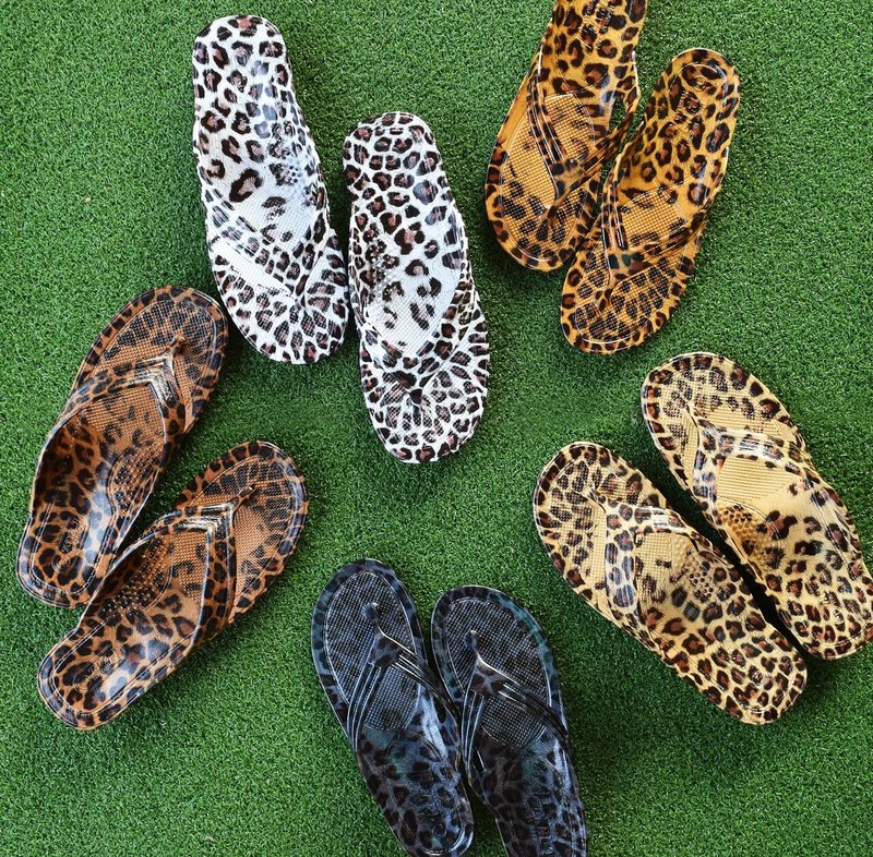 ヒョウ柄ギョサンのシーズン到来 今年は5カラー展開で アナタのハートを狙い撃ち ぎょさんネット Note ヒョウ柄ギョサンのシーズン到来 今年は5カラー展開で アナタのハートを狙い撃ち ぎょさんネット Note