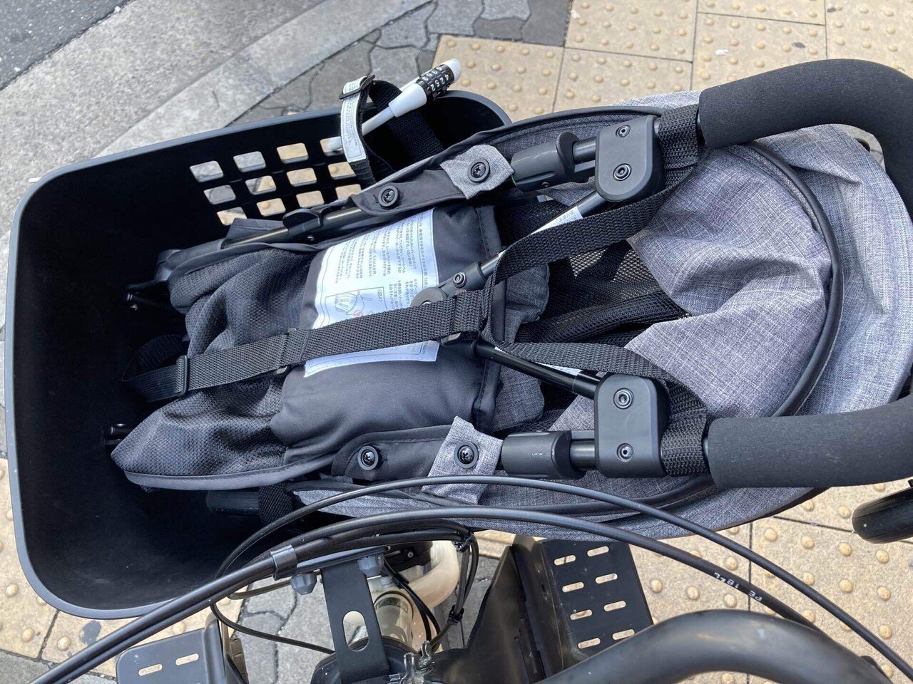 折りたたみベビーカーを電動自転車の前カゴに乗せて出かけよう まゆ Note 折りたたみベビーカーを電動自転車の前カゴに乗せて出かけよう まゆ Note