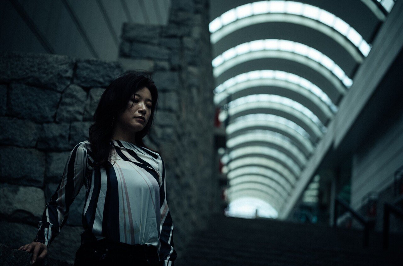 オペラシティでポートレート撮影（LEICA M10-R、APO Summicron