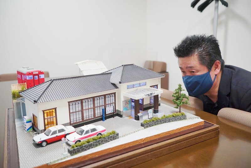 旧女川駅舎が模型で復活　ミニチュア作家タカマさん制作 (1)