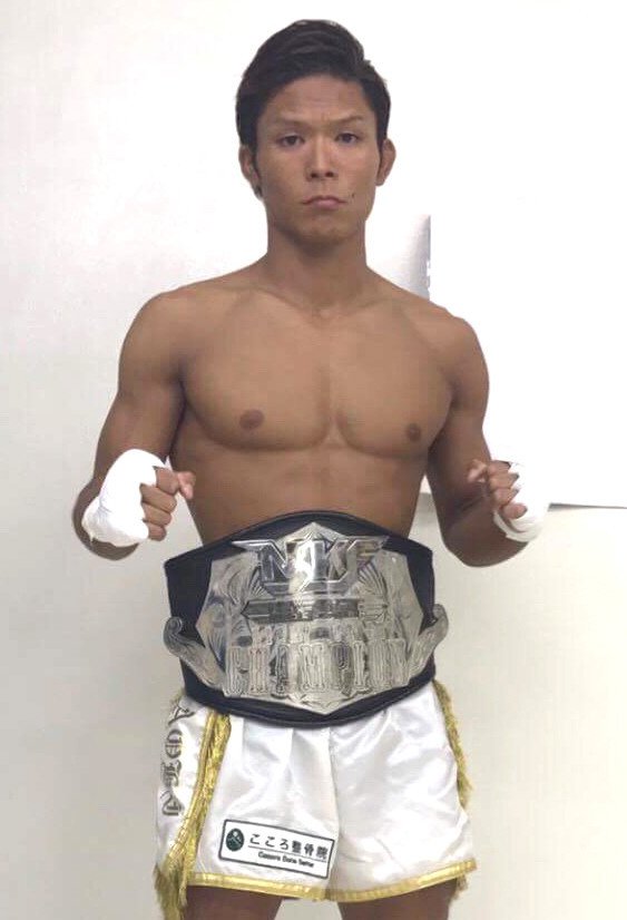 新日本キック 石井一成と山田航暉に勝利したウィラポンレックと対戦する瀧澤博人 日本人で勝った選手がいない相手に何もさせずに勝つ Naoki タイ人 をヒジで倒してみたい 11月19日 日 Kick ゴング格闘技 Note