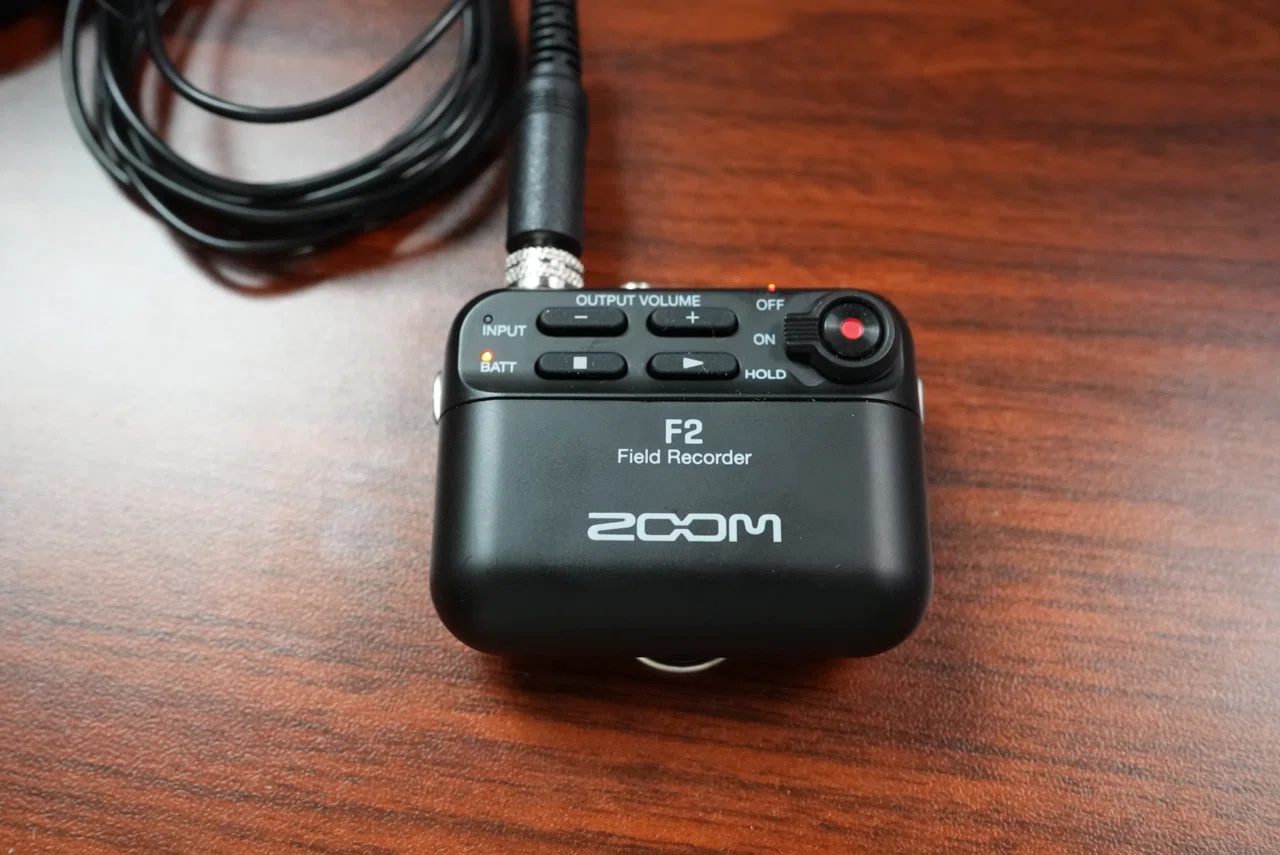 音割れ知らずなレコーダー「Zoom F2」を導入しました｜松井 隆幸