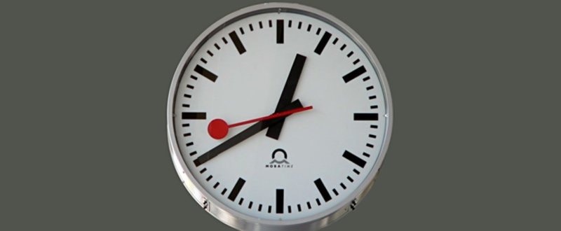綺麗なデザイン#2 スイス鉄道時計