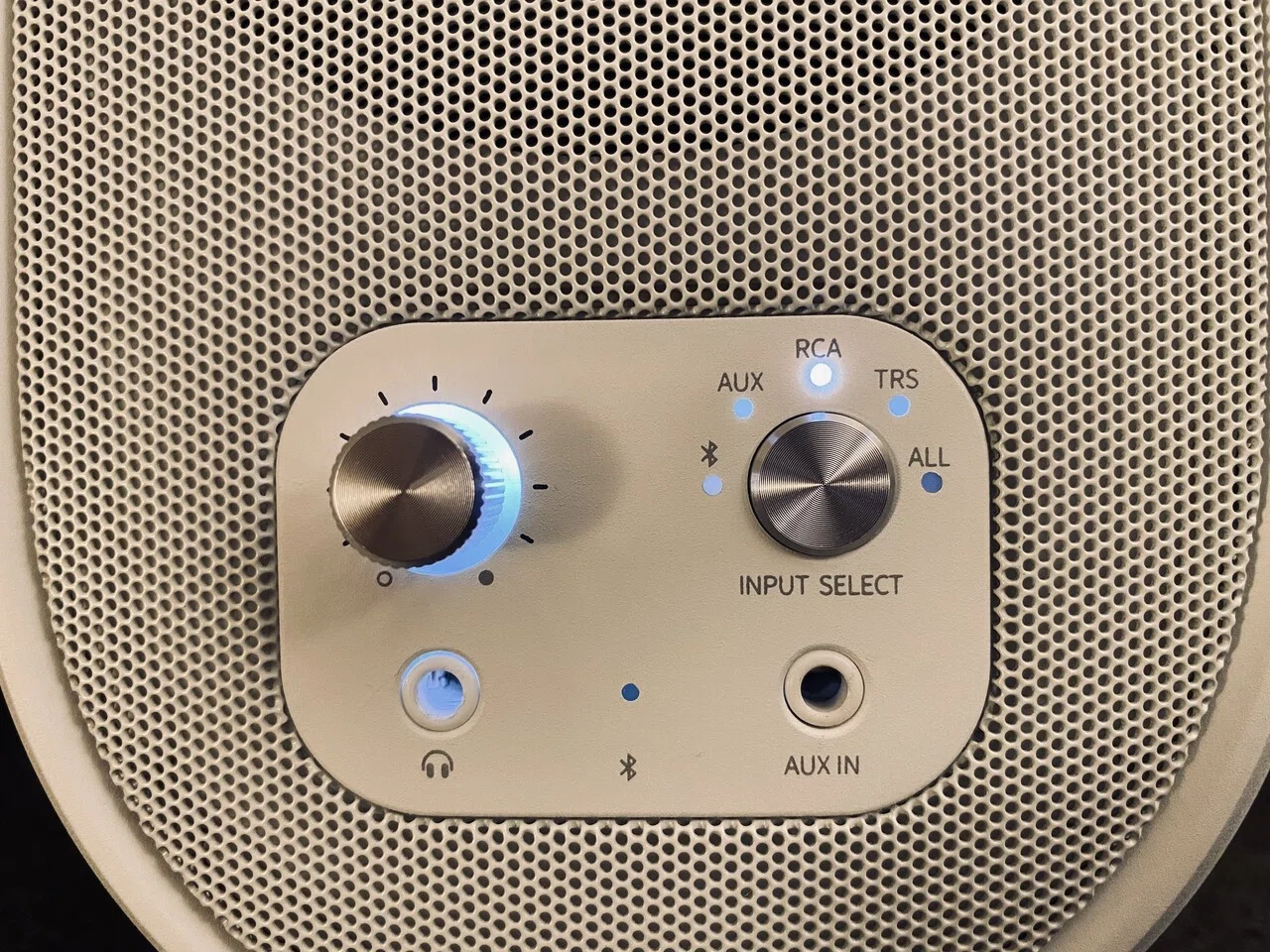 JBL 104-BT-Y3 & ヒビノ 104-Y用ケーブル ※2021.5.20追記|Genki Mishima JBL 104-BT-Y3 & ヒビノ 104-Y用ケーブル ※2021.5.20追記|Genki Mishima