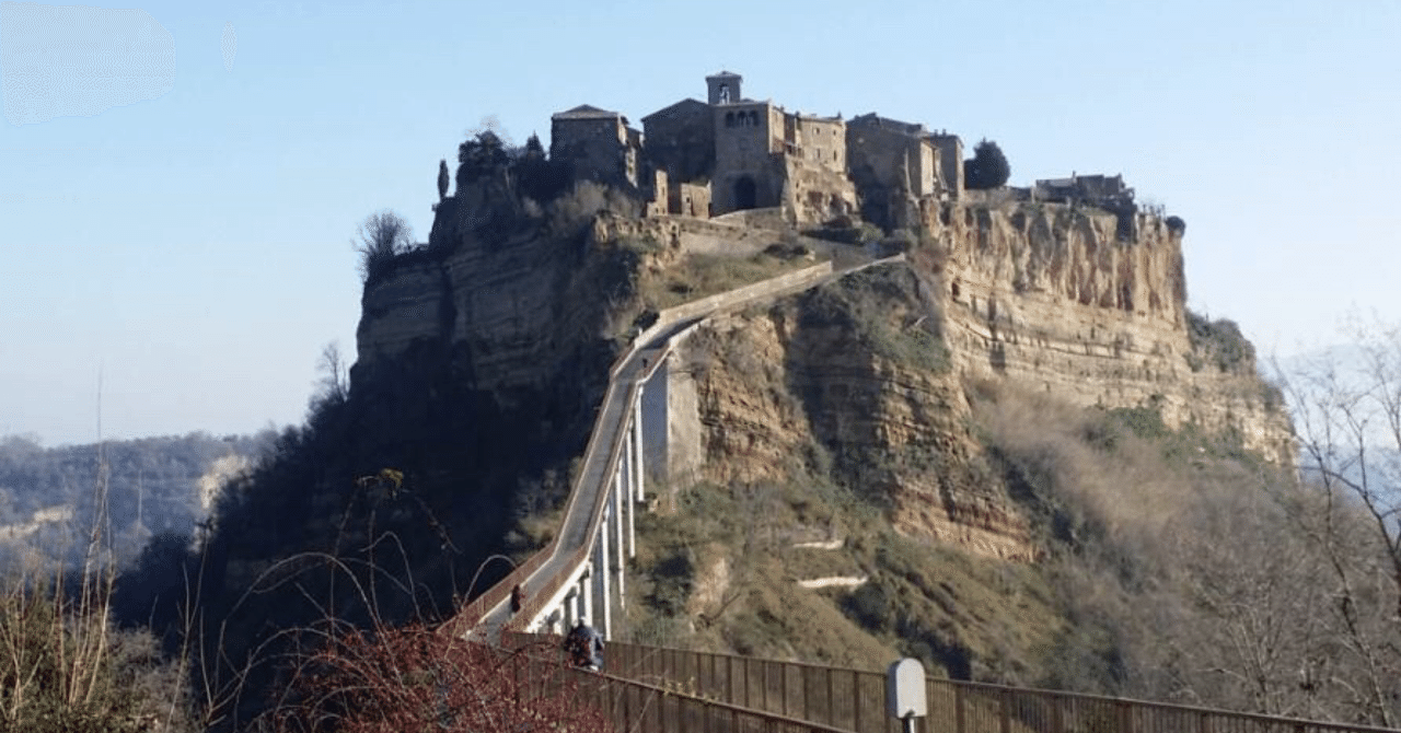 チビタ村の風景と猫たち イタリア チヴィタ ディ バニョレージョ 晴田そわか Note チビタ村の風景と猫たち イタリア チヴィタ ディ バニョレージョ 晴田そわか Note