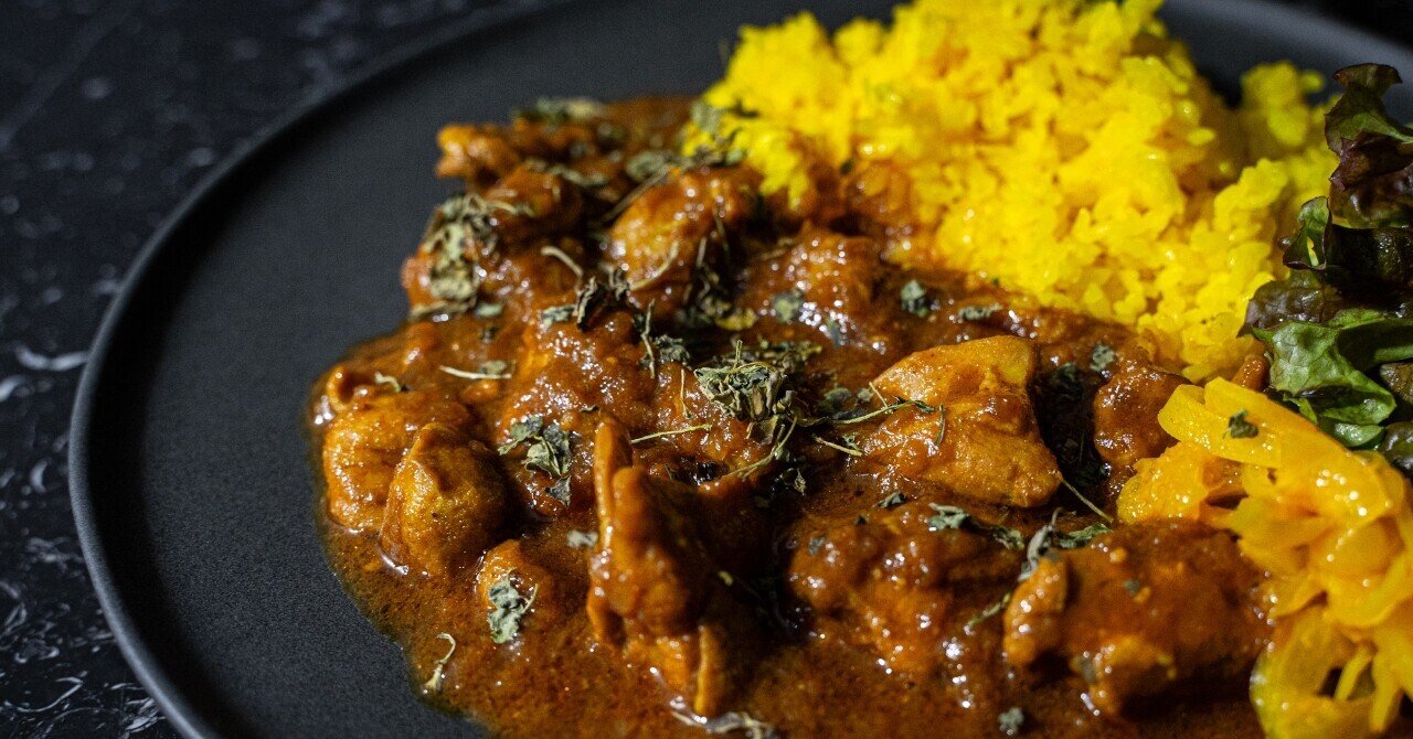 簡単レシピ 初心者向けチキンカレーの作り方 S Bカレー粉でスパイスカレー スパイス屋 Bespice Inc Note