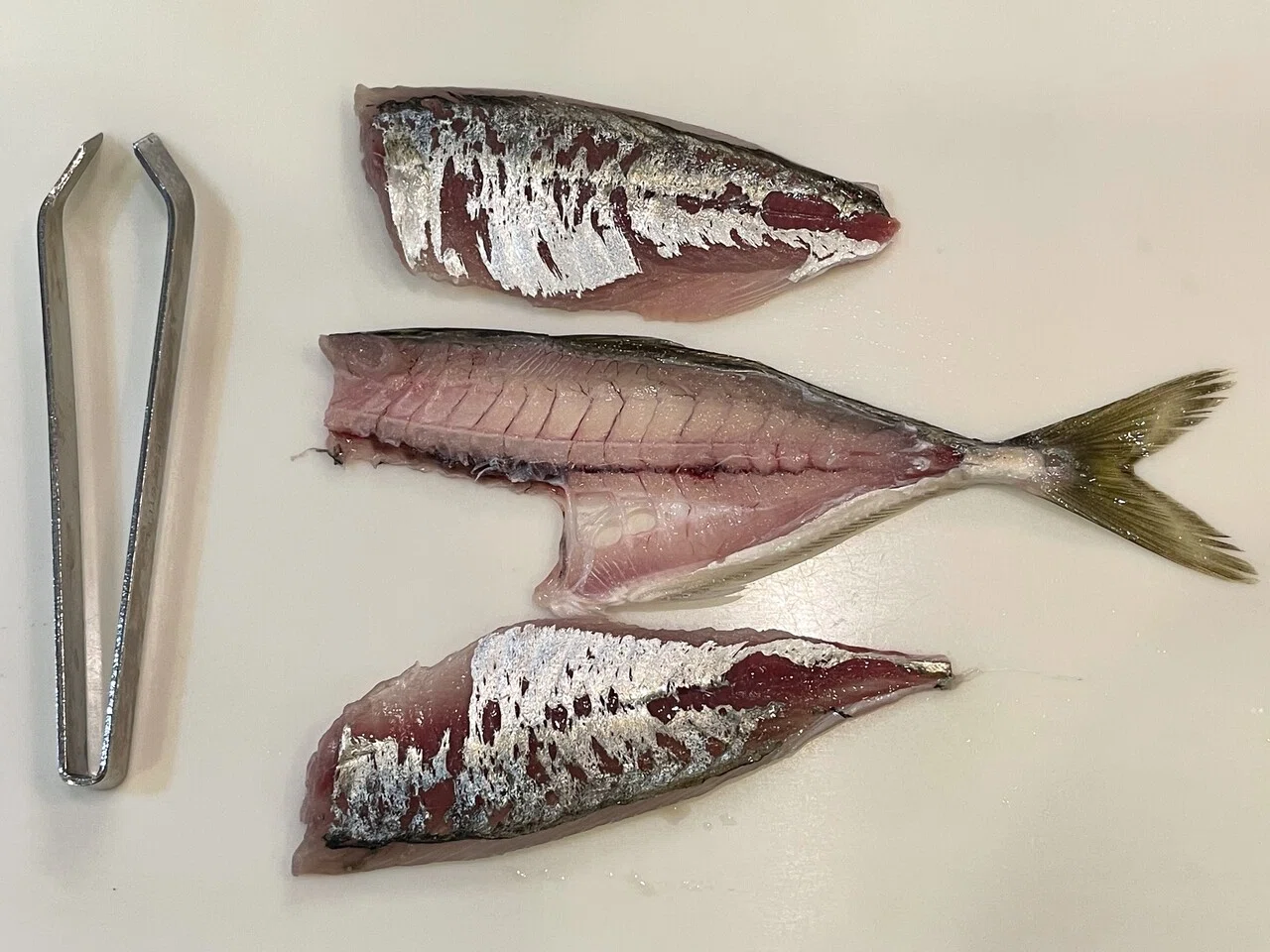 つり人的料理 アジのアヒージョ 少ししか釣れなかった そんな時は油にドーン Okada Tsuri Note
