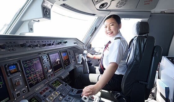 飛行機に乗りたくなる 空がさらに広く見える1時間 Iibc Cafe Globe 8 下里 珠姫さん Ky817 Note