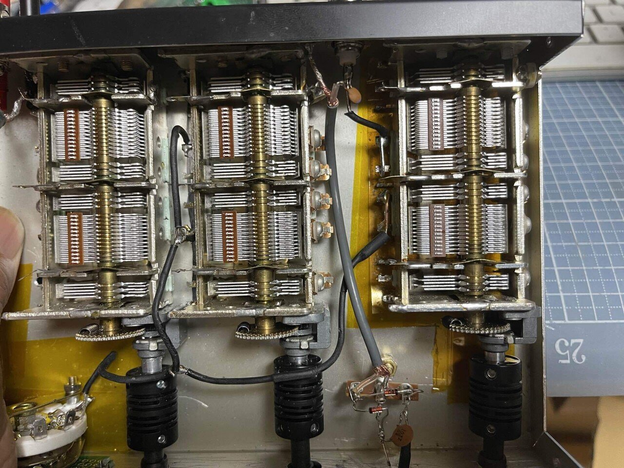 3.5MHz～50MHz対応のコンパクトアンテナチューナー制作にトライ