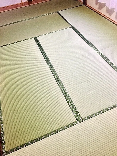 七畳半(ﾅﾅｼﾞｮｳﾊﾝ)のスタイリッシュな部屋｜たいら
