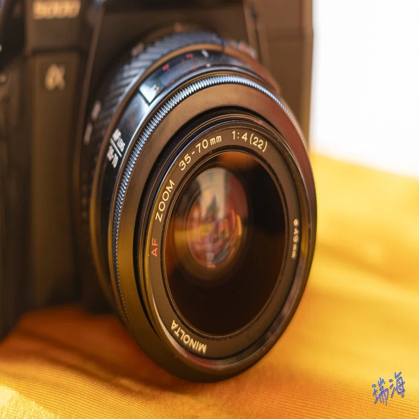 MINOLTA 気持ち良く α5xi TokinaAFWズームレンズ