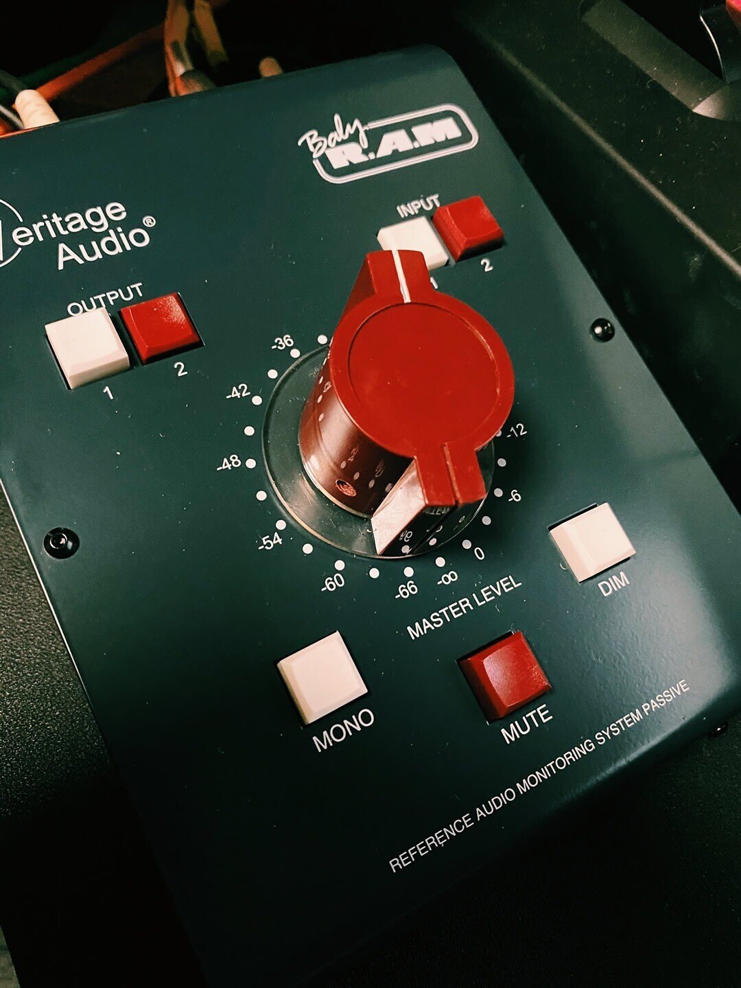 色々悩んでパッシブ・モニターコントローラーのHeritage Audio 色々悩んでパッシブ・モニターコントローラーのHeritage Audio