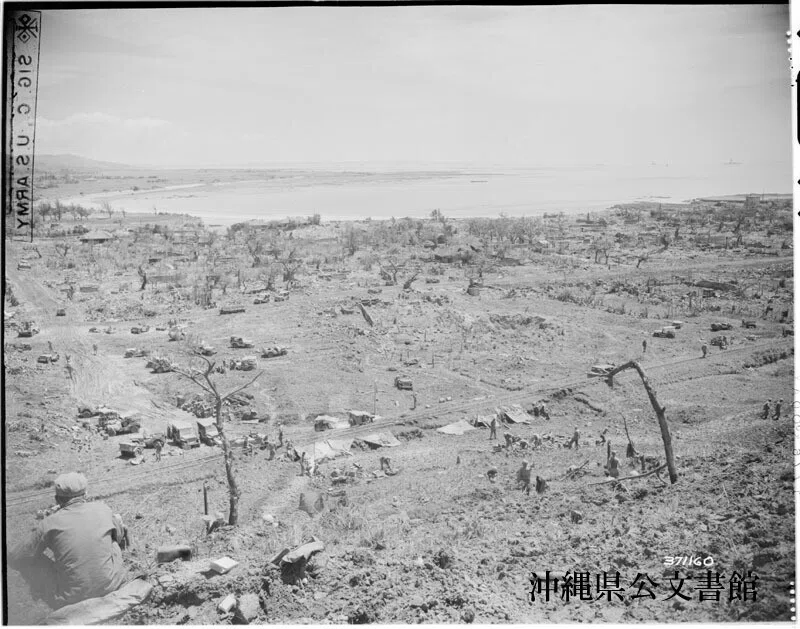 沖縄戦：1945年5月24日】「二二一一飛行場突入」─義烈空挺隊の