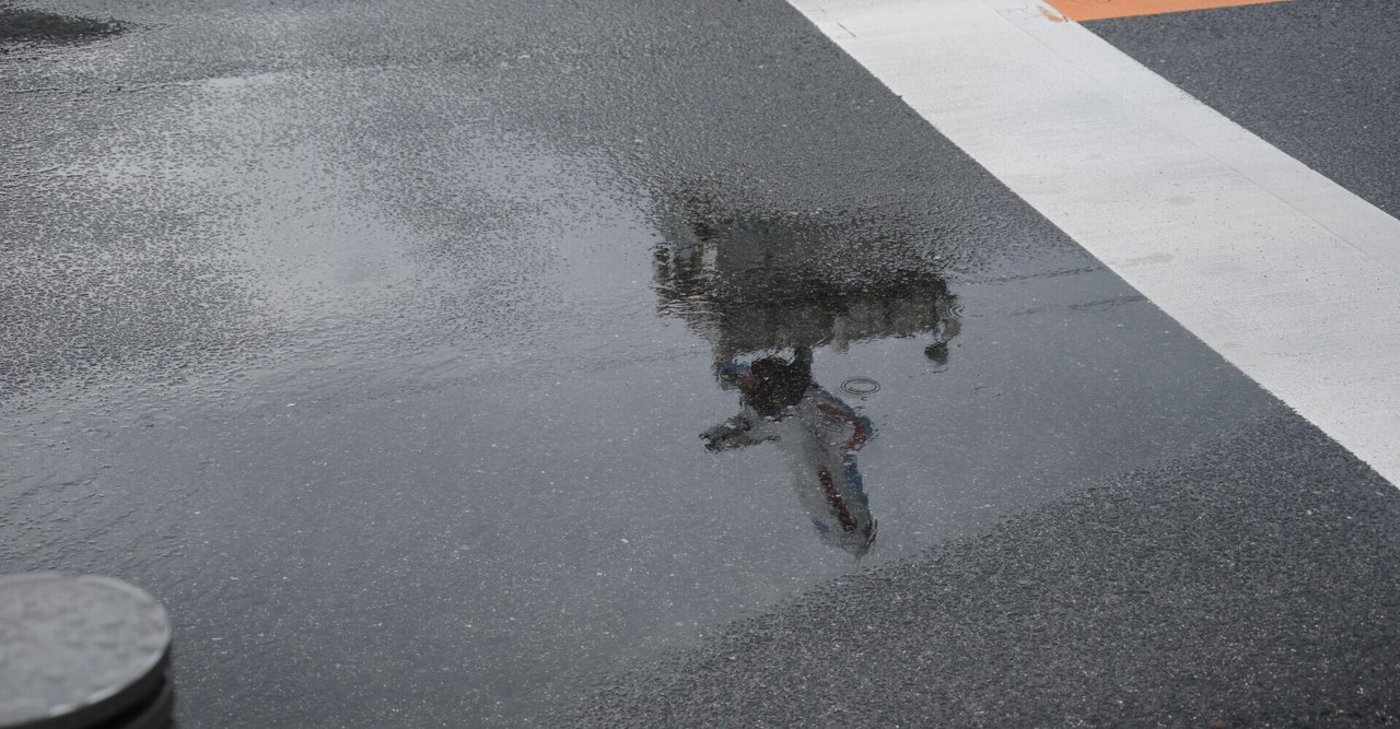 雨の日の世界