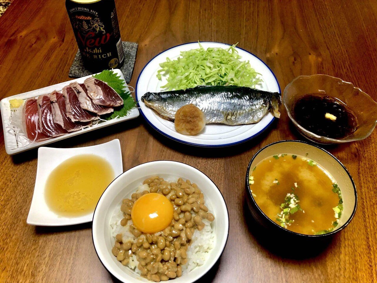 Eurovisionも終わって 昨日の夜のひっさびさ和定食 ホッとする反面 １週間のヨーロッパ旅行から帰ってきたみたいな寂しさもあるなあ ニシン は素直に大根おろし醤油で スーパーのカツオタタキをレバ刺し ケイチェルおじ Note