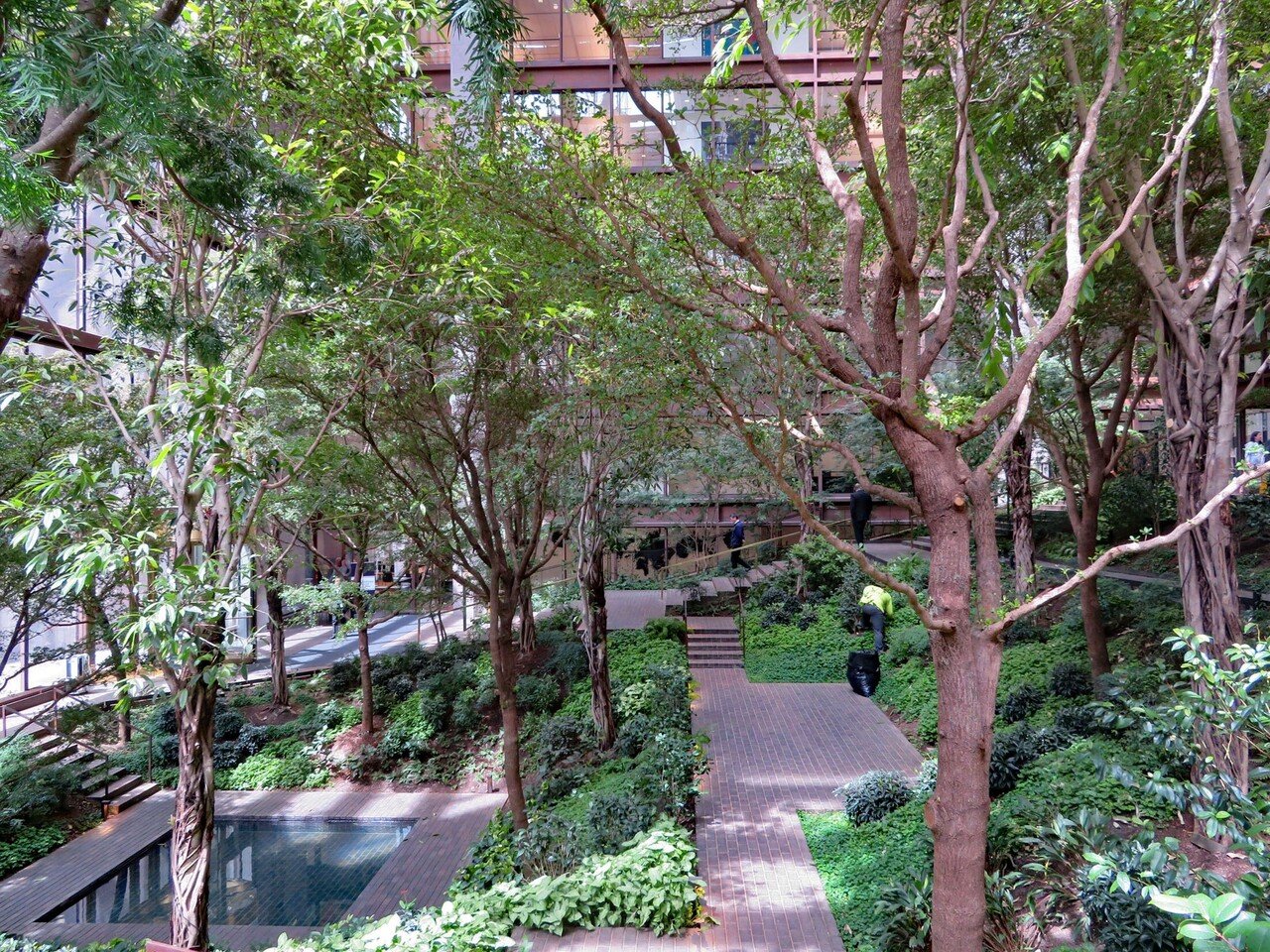 建築】アトリウムに緑があふれるフォード財団ビル（ケヴィン・ローチ