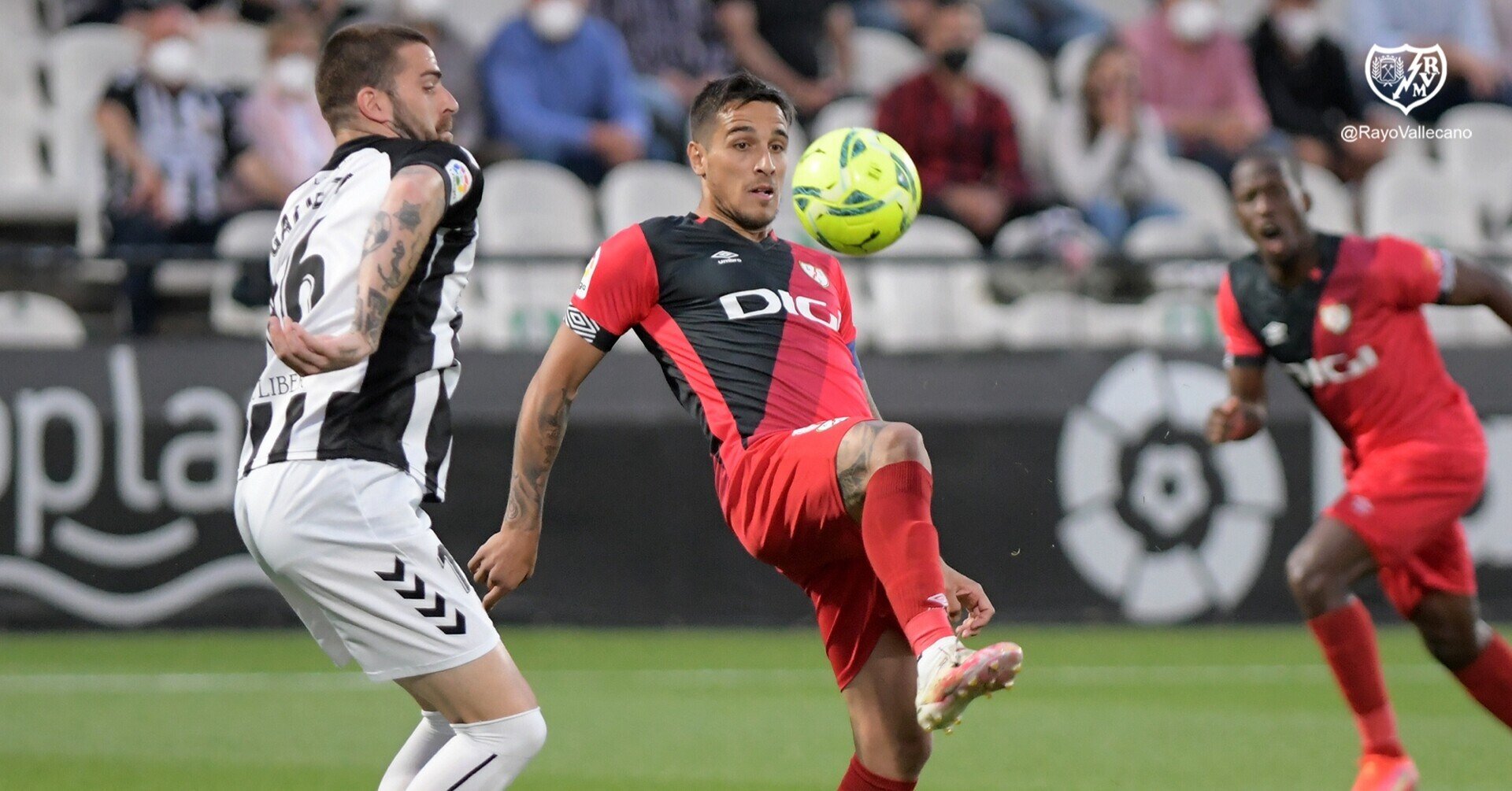 寄せて 広げる というコンセプトの新たな可能性 ひし形が持つ意味と4人目の動き 小嶋将太 アナリスト Note 寄せて 広げる というコンセプトの新たな可能性 ひし形が持つ意味と4人目の動き 小嶋将太 アナリスト Note