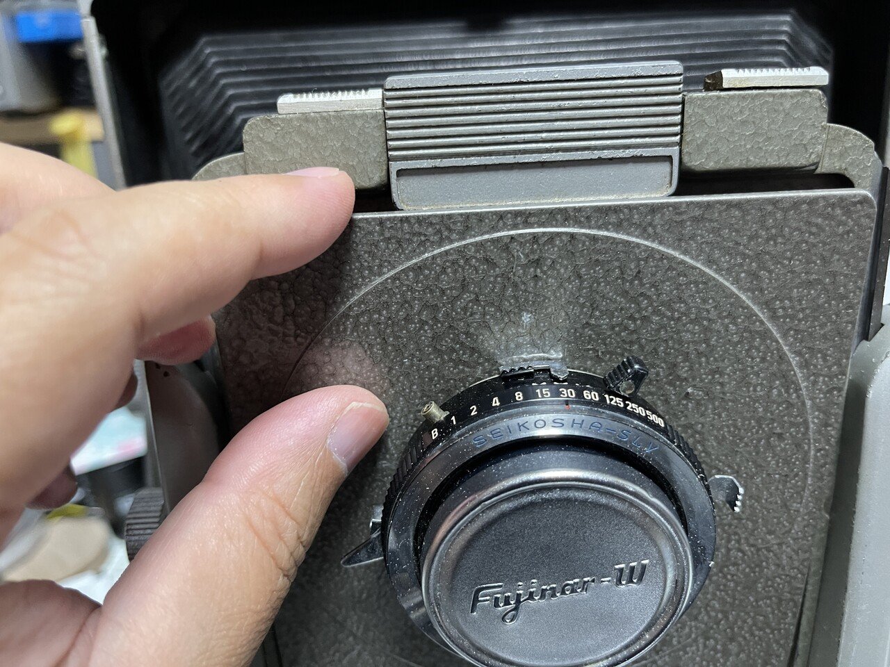 鉱脈の奥深くへ｜怪力熊男