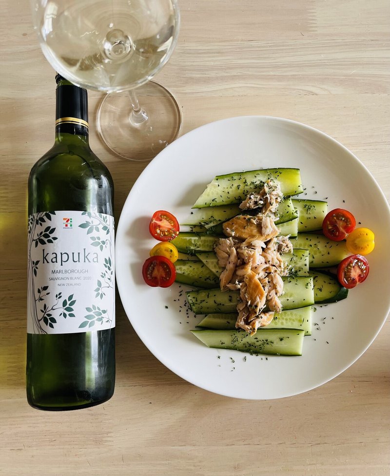 コンビニエンスストアのワインと料理のペアリング術 田邉 公一 Wine Director Note