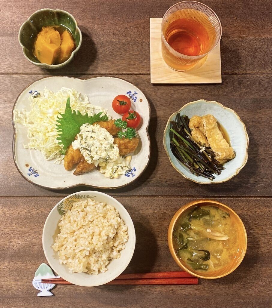 今日から娘とご飯別々に炊くことにした 私は玄米 赤い公園のラストライブ最高だった 黄色い花も聴けた ささみのチキン南蛮 1人前食堂レシピ わらびとうす揚げの煮物 かぼちゃの煮物 冬瓜 黄色い花 Note 今日から娘とご飯別々に炊くことにした 私は玄米 赤い公園のラストライブ最高だった 黄色い花も聴けた ささみのチキン南蛮 1人前食堂レシピ わらびとうす揚げの煮物 かぼちゃの煮物 冬瓜 黄色い花 Note