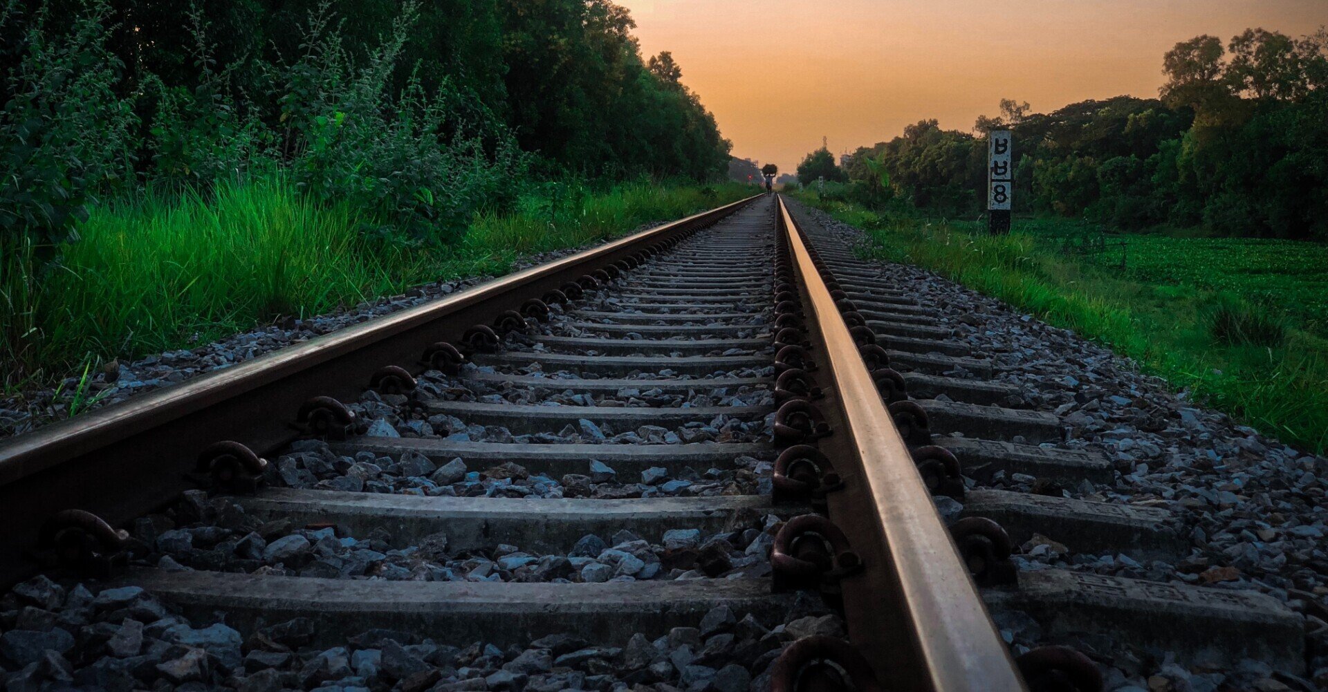 新幹線はガタンゴトンと聞こえない レールに隠された秘密 植村 賢太郎 Note 新幹線はガタンゴトンと聞こえない レールに隠された秘密 植村 賢太郎 Note