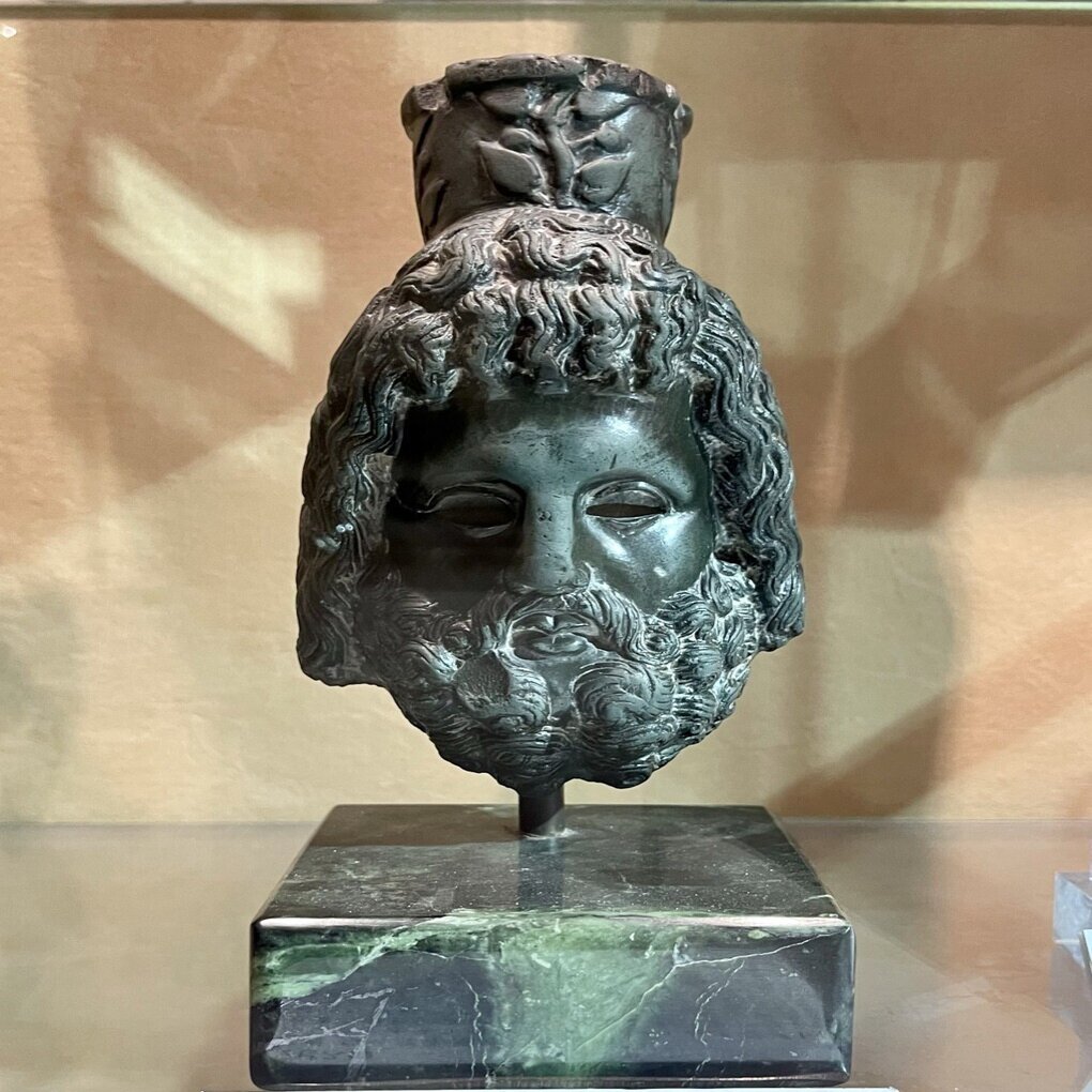 特売 古代エジプト美術ギャラリー「狩人ホルスの姿をした王」 コレクション