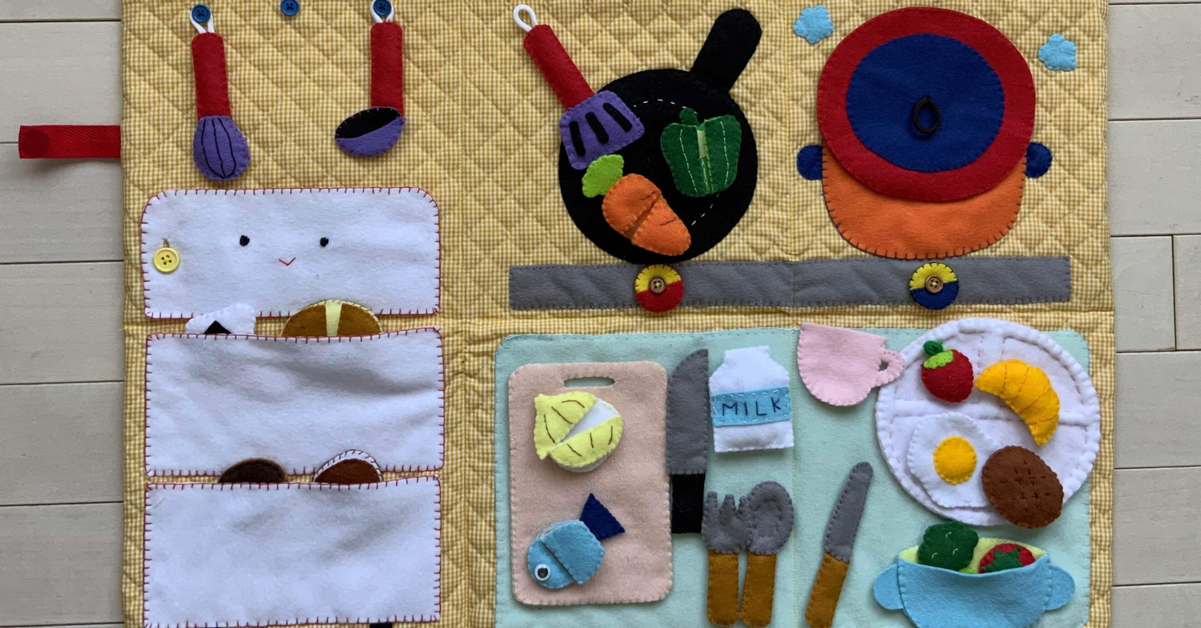 やっぱりおもちゃを作る時の先生は お子さんだと実感した きょうりゅうのたまご Note