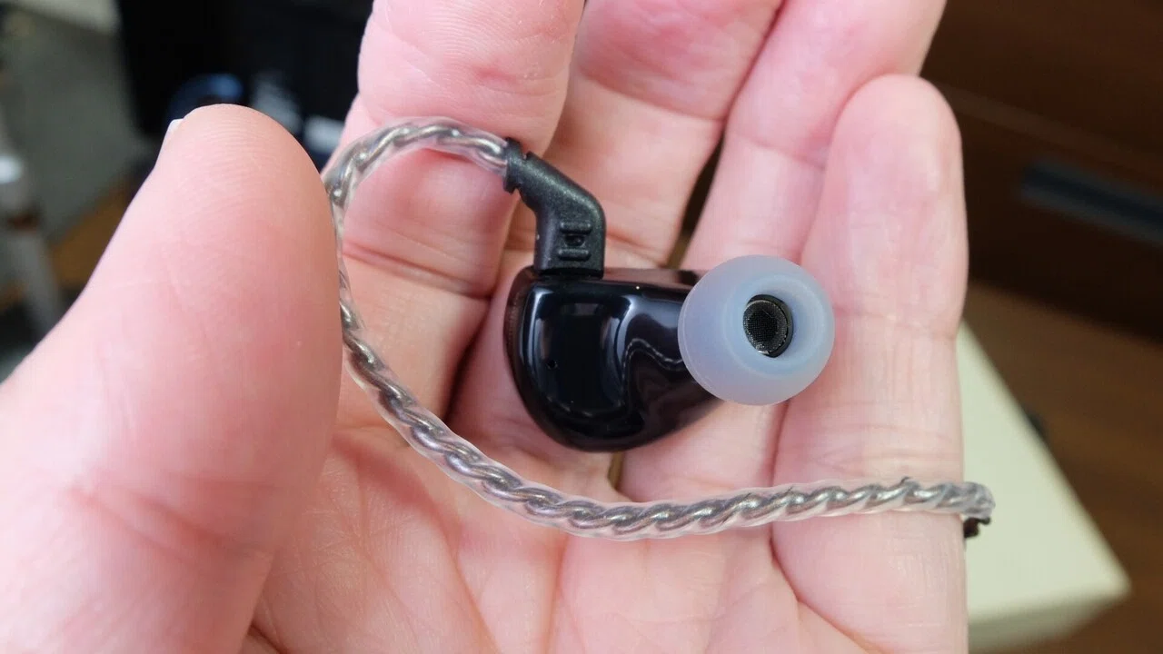 KZ』沼の入口で水を汲む KZ AS06｜あら50りっぷ