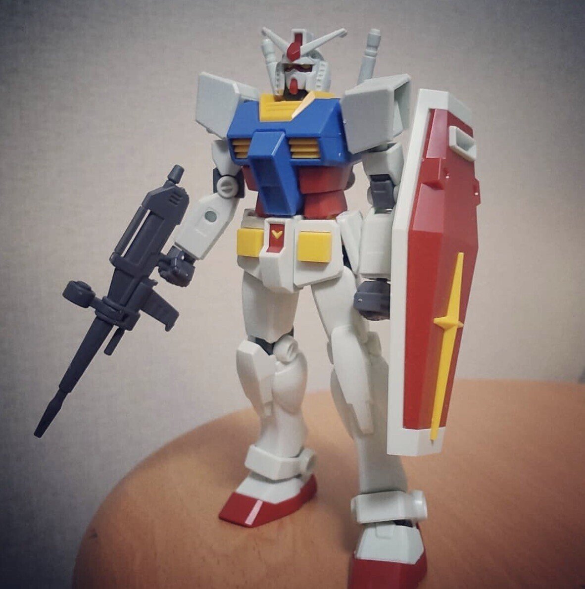 ガンダム歴2ヶ月からのガンプラ Hitomi Nishiyama 西山瞳 Note ガンダム歴2ヶ月からのガンプラ Hitomi Nishiyama 西山瞳 Note