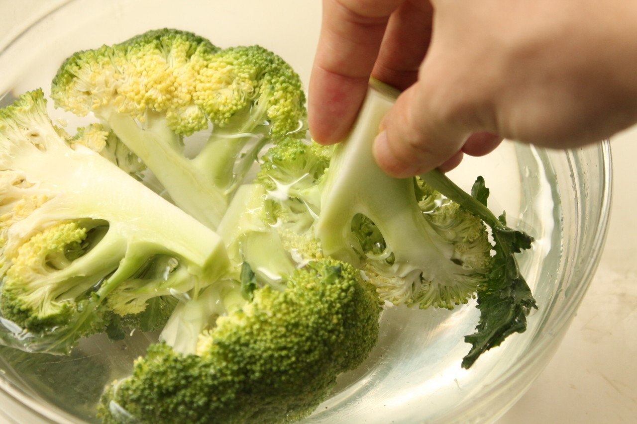 ブロッコリーは茹でるのがベター 樋口直哉 Travelingfoodlab Note ブロッコリーは茹でるのがベター 樋口直哉 Travelingfoodlab Note